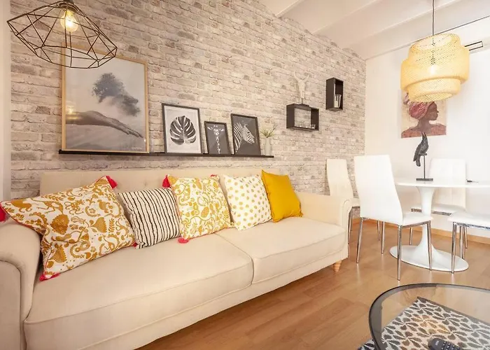 Beautiful Apartment In Abat Street By Batuecas