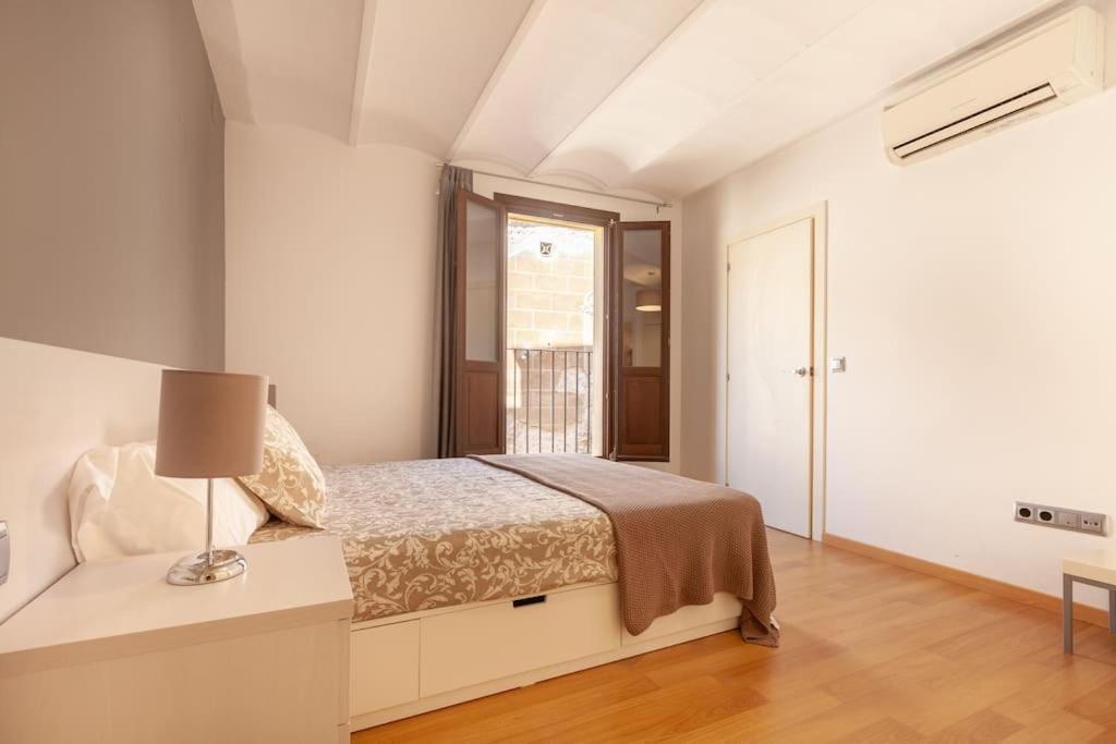 Beautiful In Abat Street By Batuecas Apartment